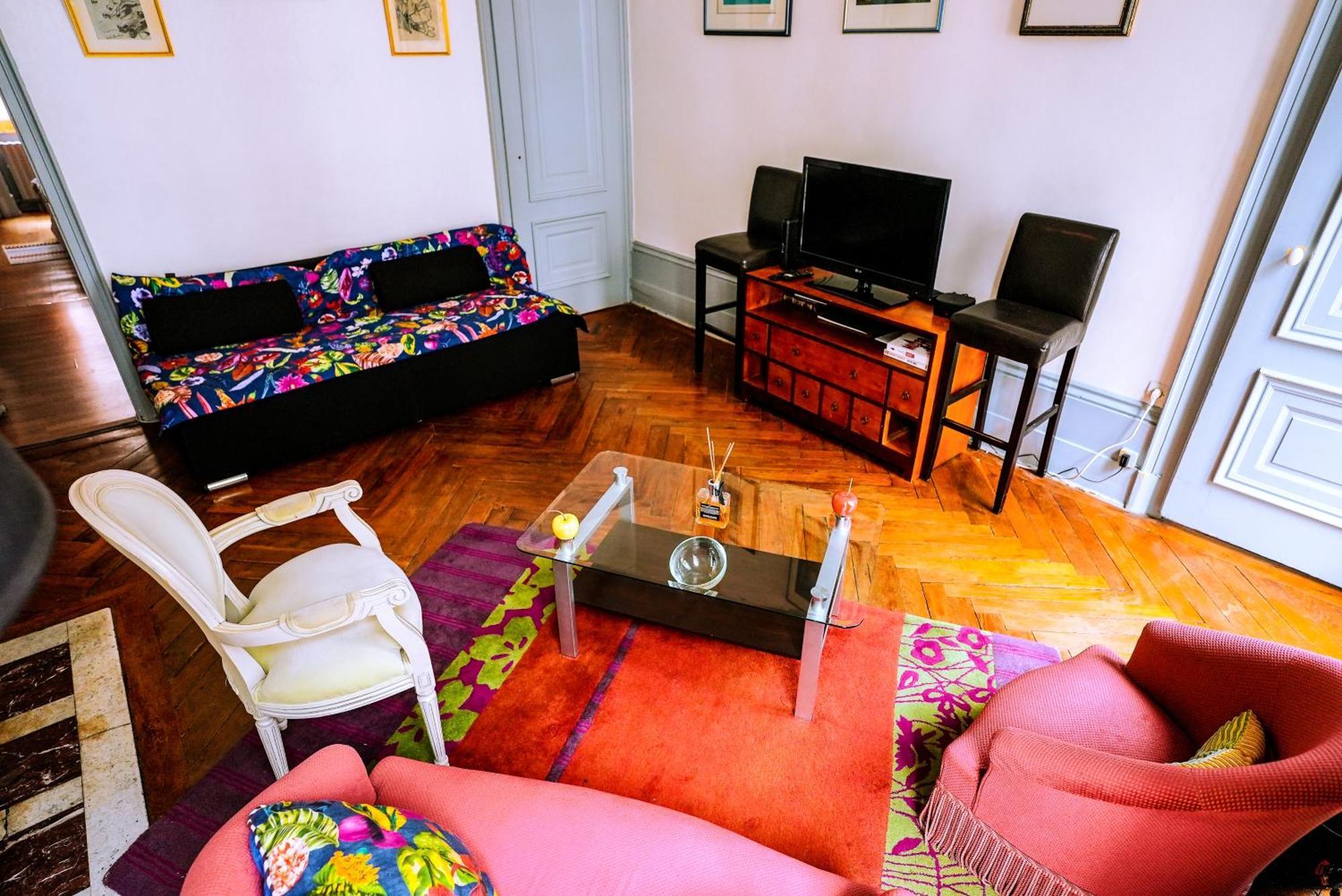 בסאנקון Le St Amour Elegant 2 Chambres *Wifi/Super Centre* מראה חיצוני תמונה
